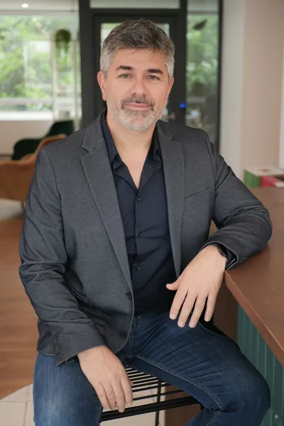 Sam Heshmati